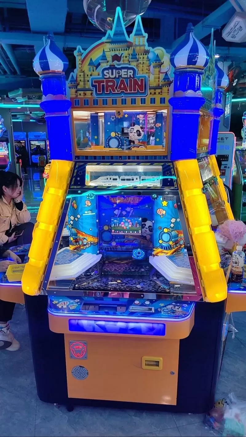 超级小火车推币机手机版