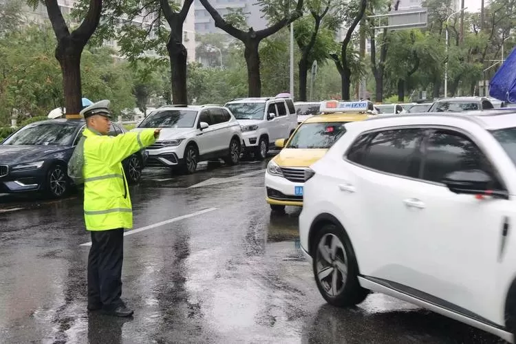 手动挡停车场警灯版本