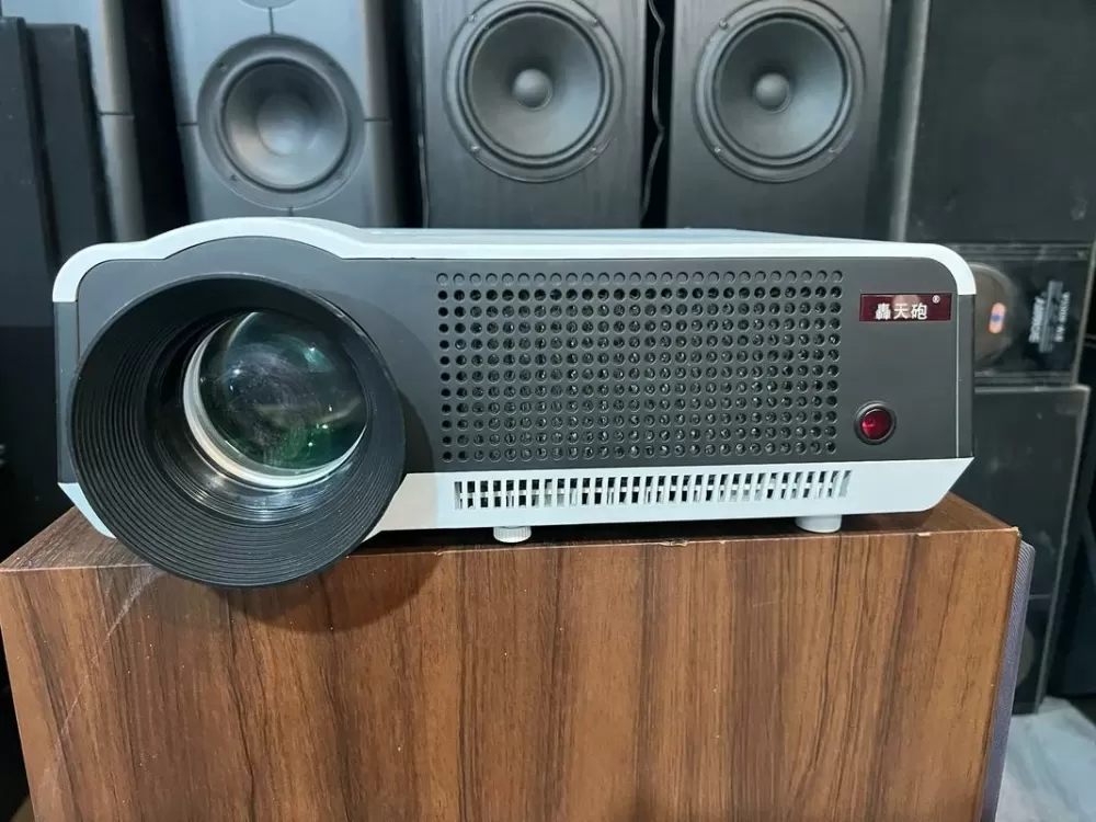 轰天炮投影仪型号区别截图