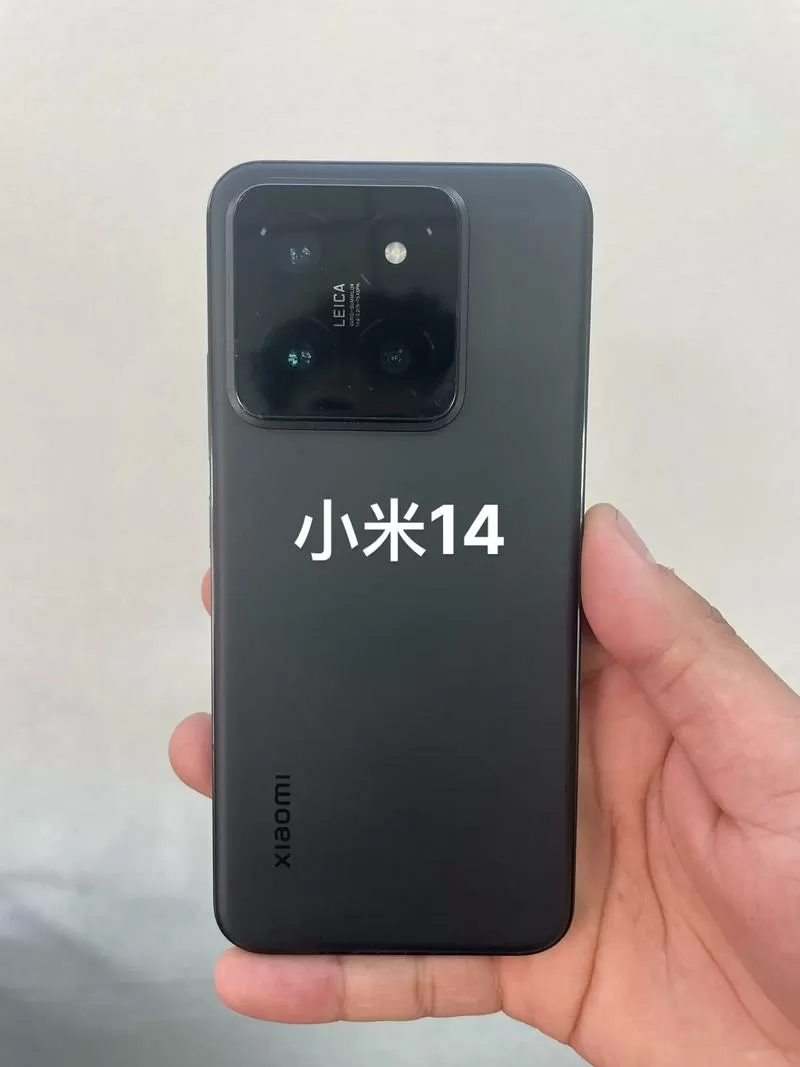 买小米14还是14p