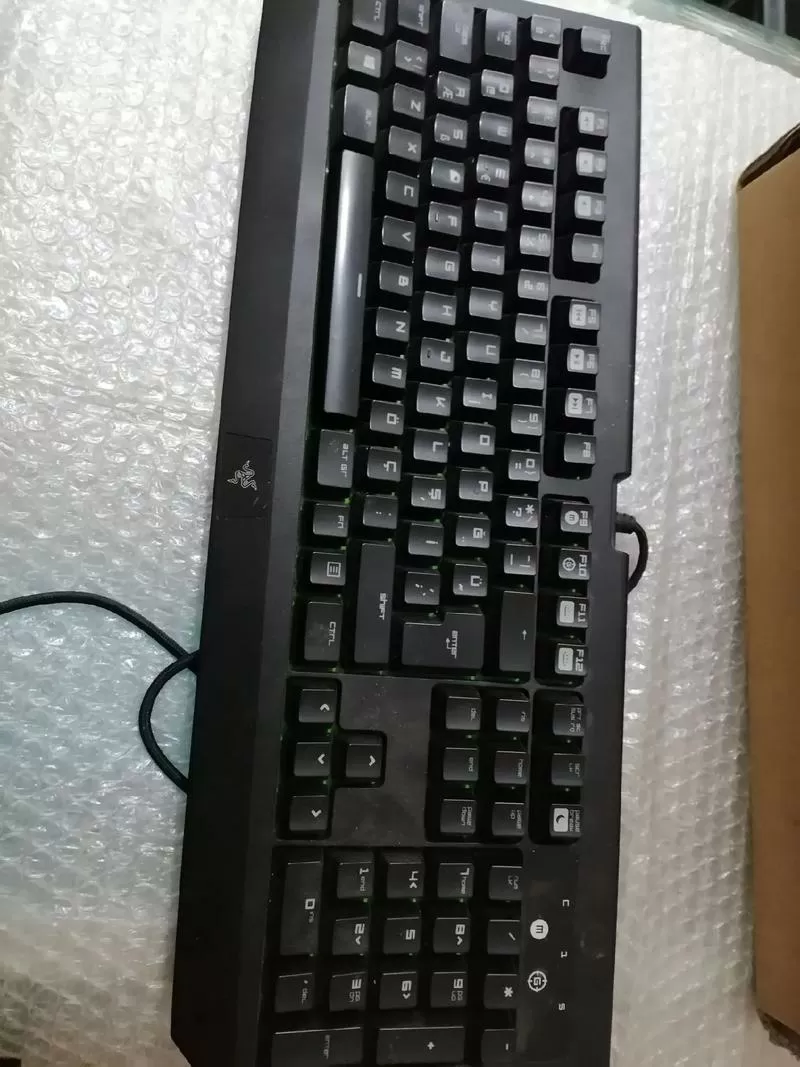 雷蛇键盘恢复出厂设置
