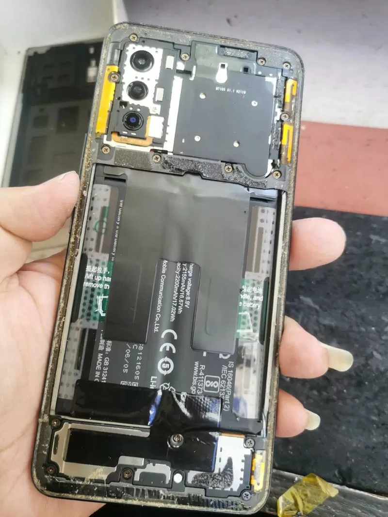 viv0手机怎样拆开