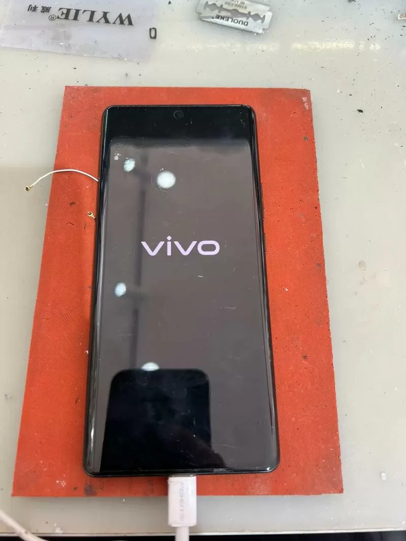 vivo手机一直在开机画面是什么原因