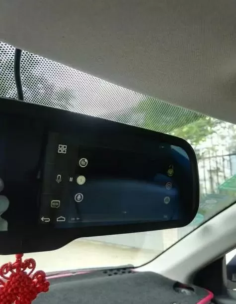 行车记录仪自动黑屏是什么原因