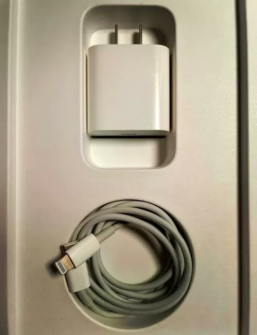 ipad能用40w充电器吗