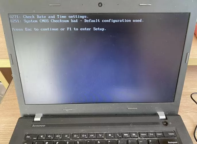 thinkpad0271响两声