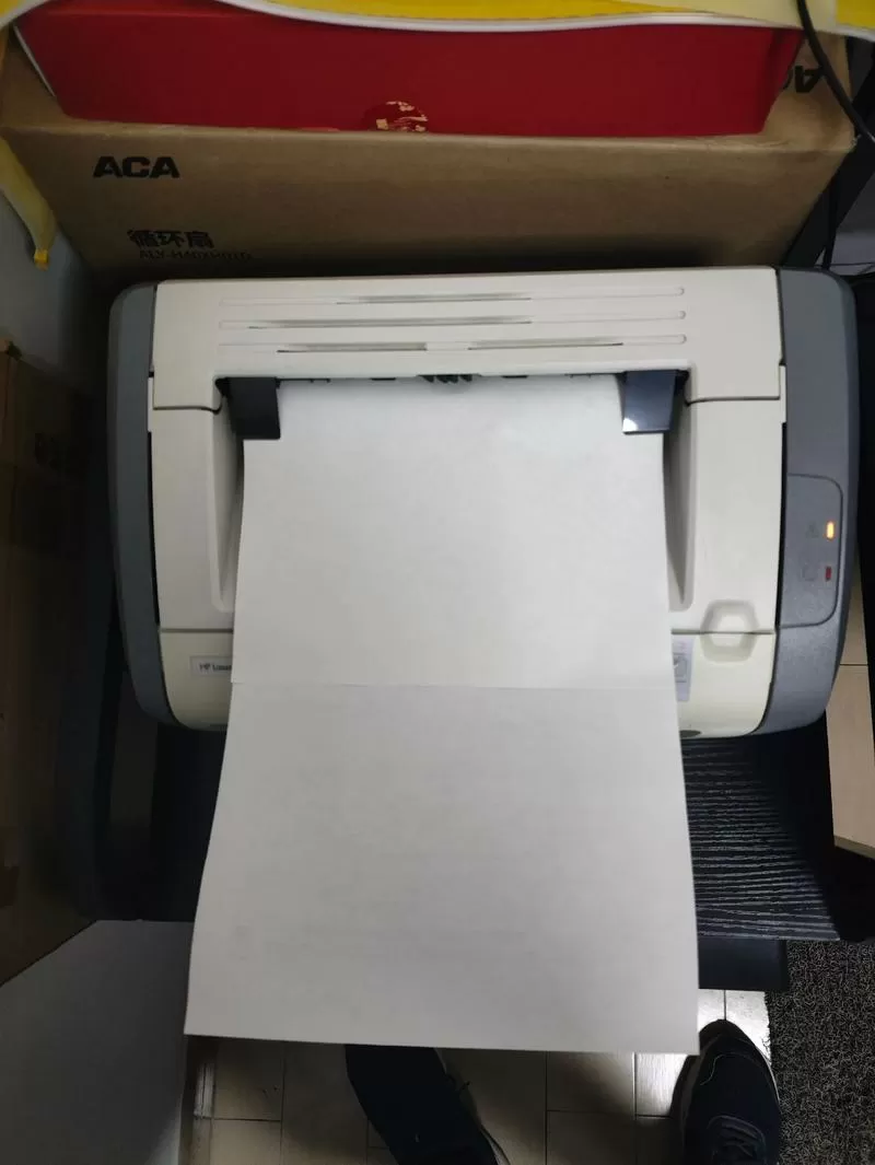 hp1020显示卡纸事实上没卡纸