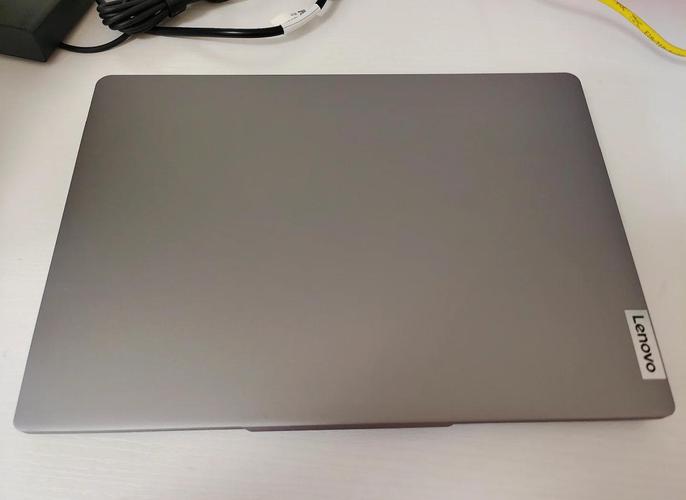 联想小新pro14开机屏幕不亮
