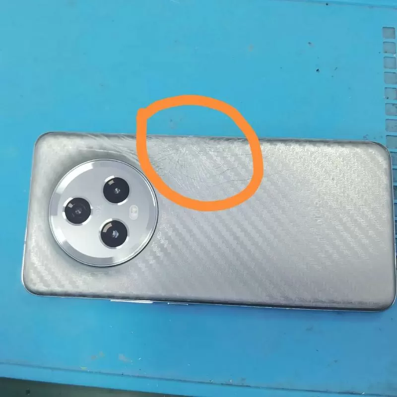 magic5后盖碎了有必要换吗