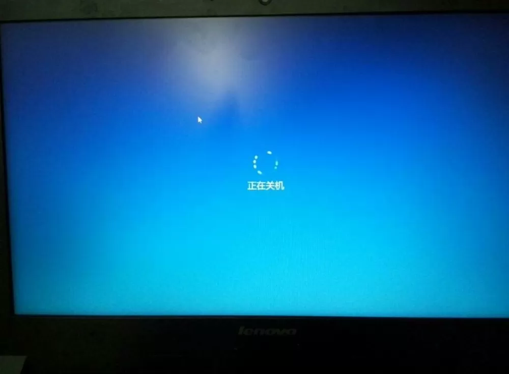 ipad一直转圈圈无法开机