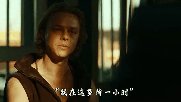 零零零2:曼纽尔归来在线观看