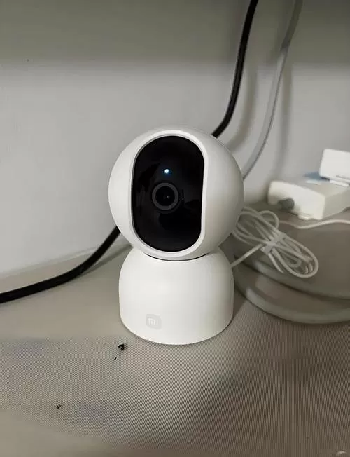 小米摄像头不连接wifi能用吗