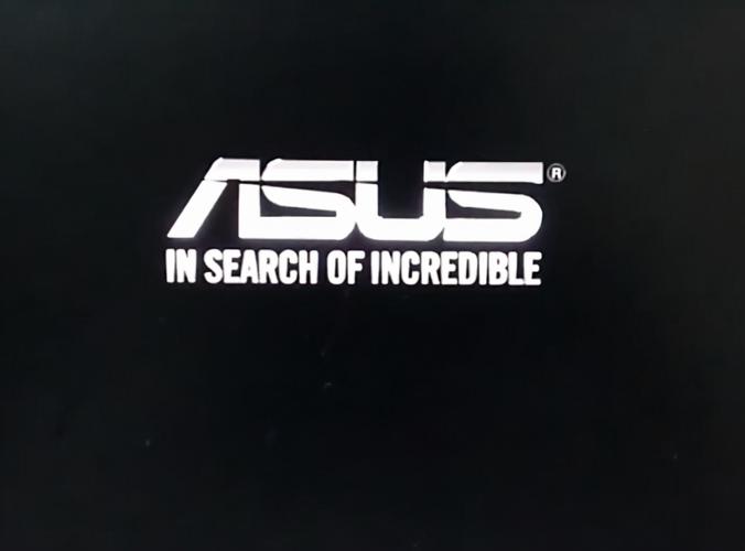 华硕主板开机卡在logo