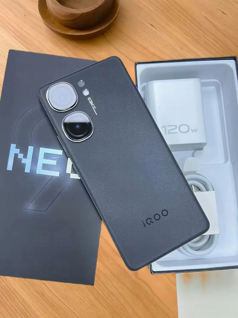 vivoiq00多少钱