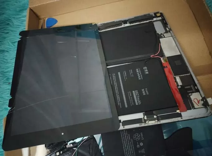 惠普笔记本后盖拆解全程图解