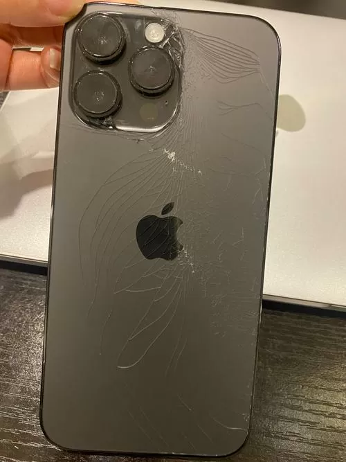 手机壳碎了修复多少钱