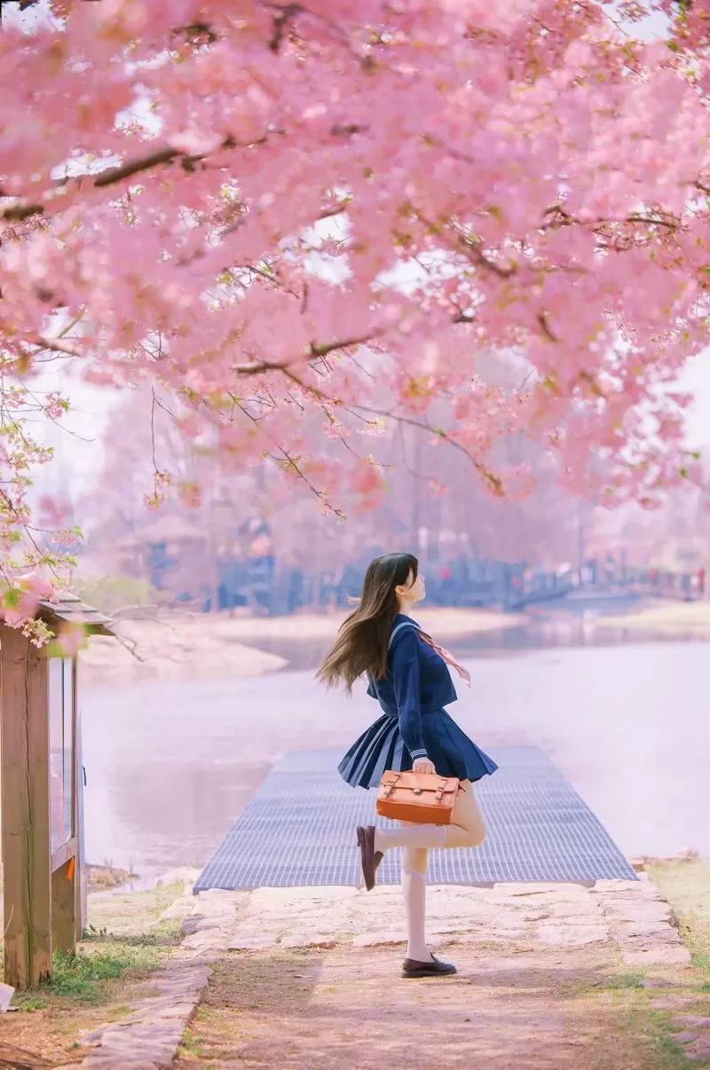 去日本看樱花穿什么衣服好看