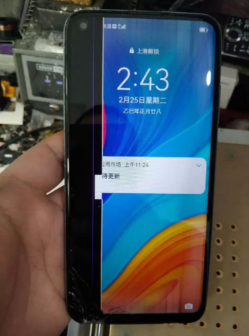 新买的手机屏幕失灵正常吗