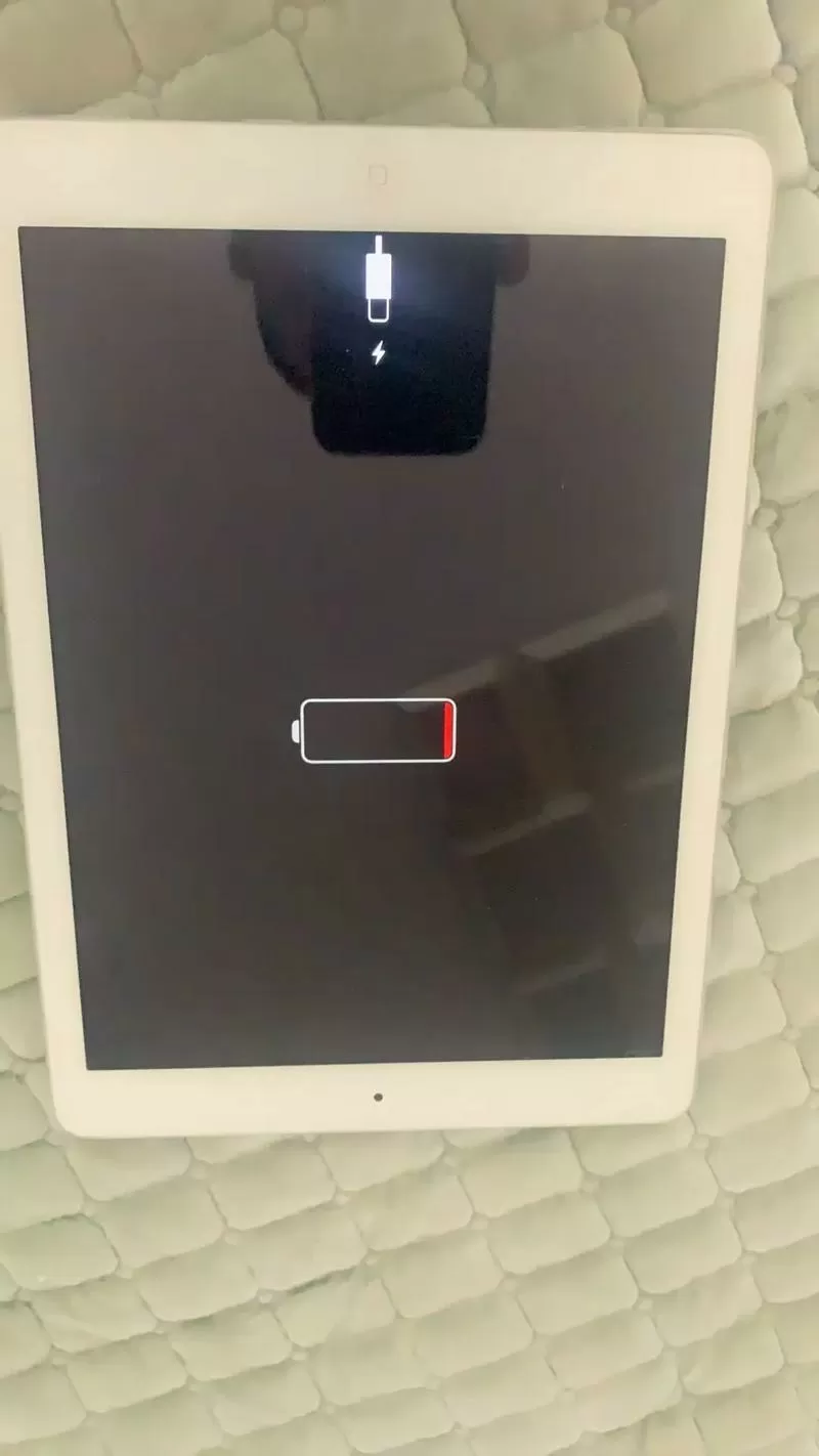 ipad按不动屏幕没反应