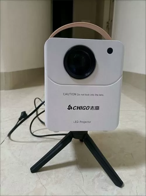 志高投影仪可以投屏吗