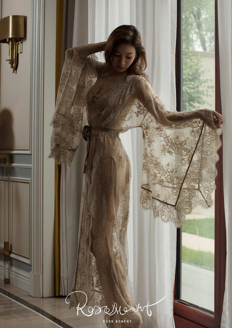 蕾丝1024视频