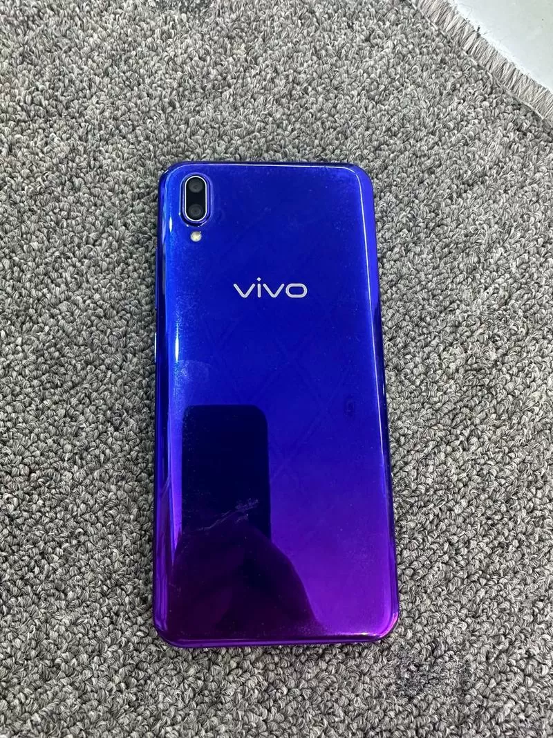 vivoy93卡槽怎么放卡教程