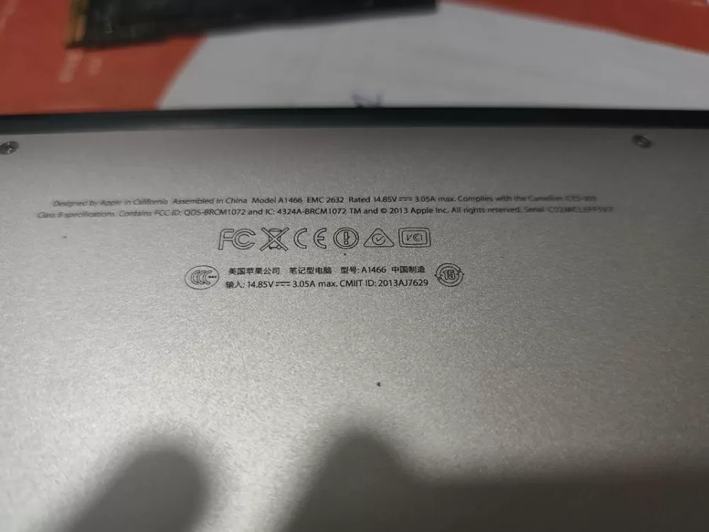 苹果电脑背面logo怎么亮灯