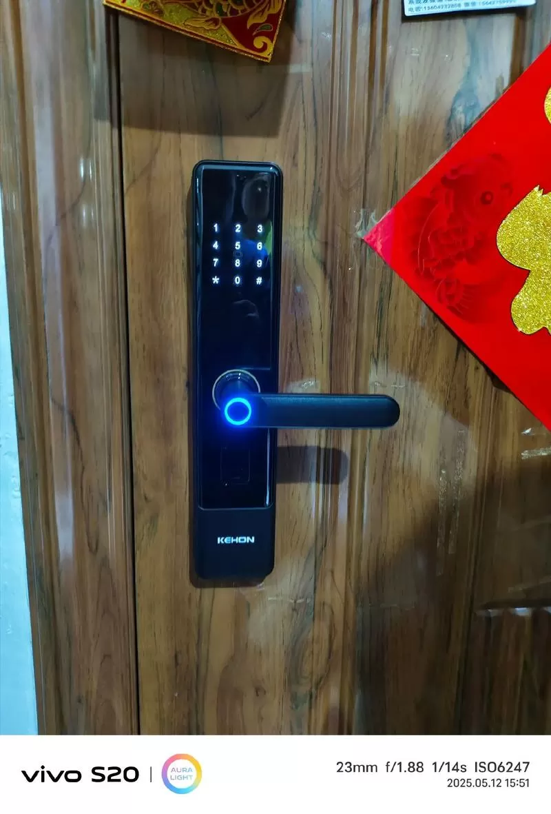 指纹锁自动开锁是什么原因
