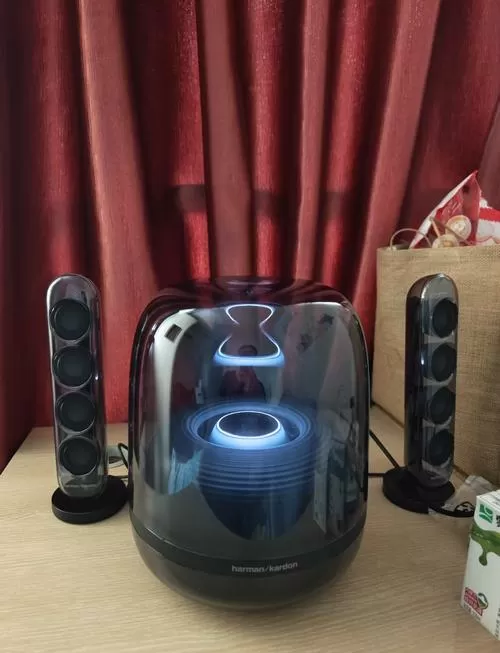哈曼卡顿水晶4蓝牙和有线效果