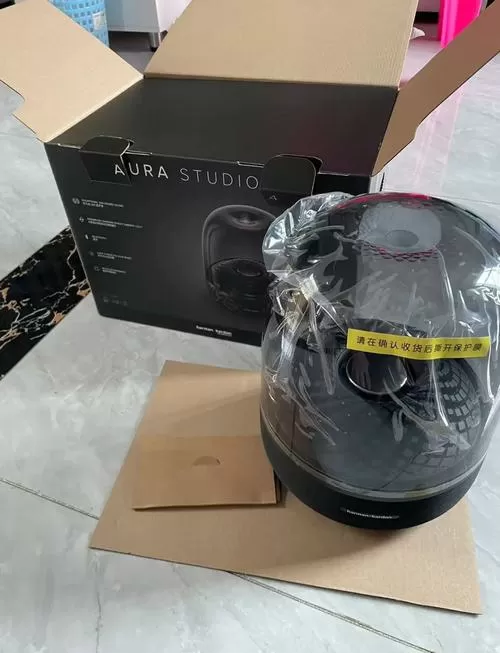 哈曼卡顿琉璃四代港版和国行区别