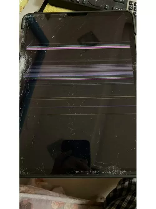ipad砸了稀巴烂能换吗