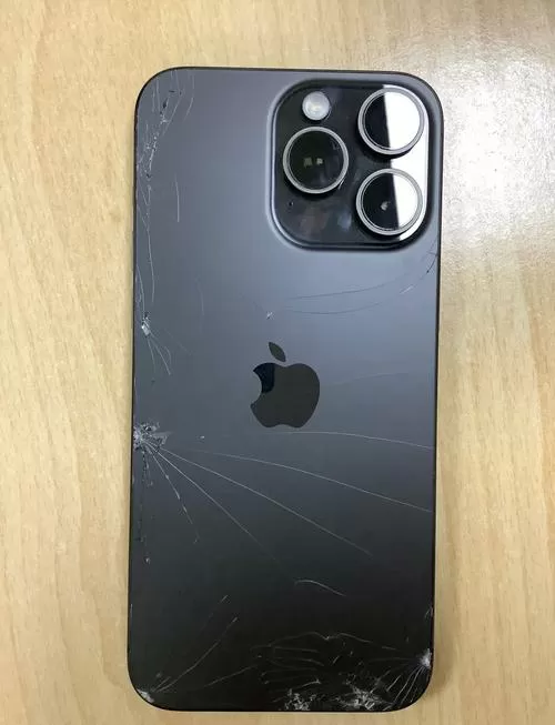 苹果买了碎屏险直接去换就行了吗