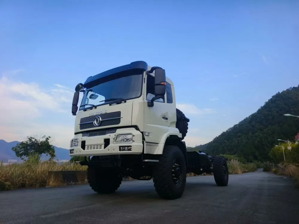 四驱卡车