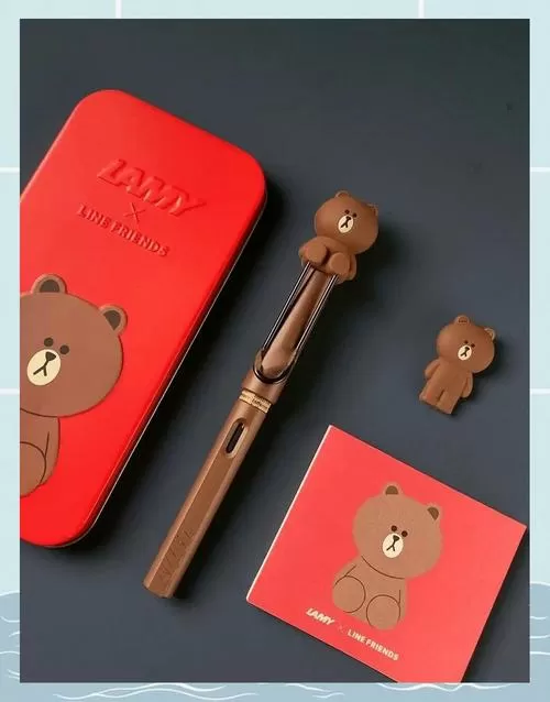 小熊绅士用的什么笔