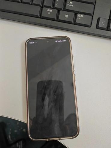 小米手机突然黑屏但是有声音怎么办