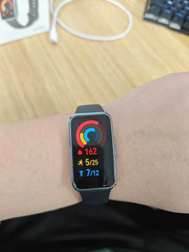 华为手环关机键在哪里