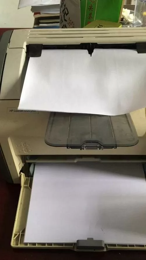惠普打印机一直卡纸