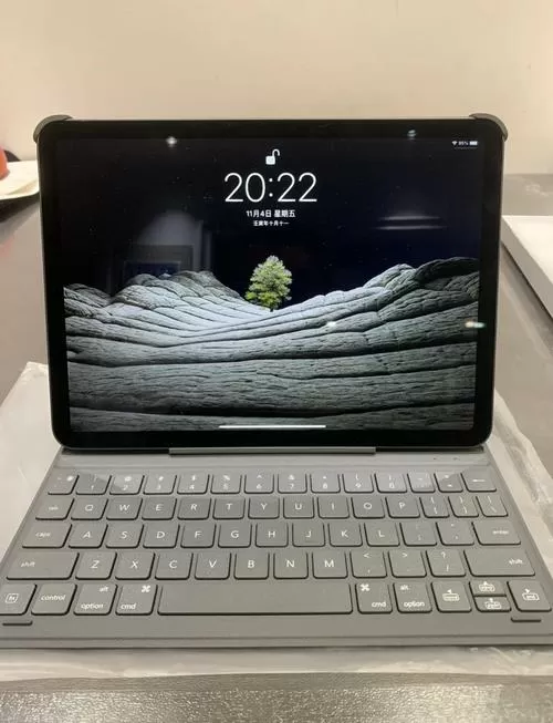 ipadair5可以连接键盘吗