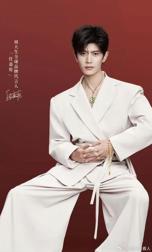 脱颖而出的主人公是谁