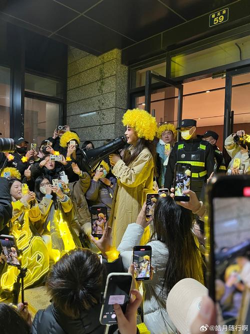 CLG新下路亮相网友:上海正午组合