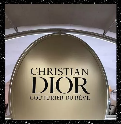 diorblooming bouquet