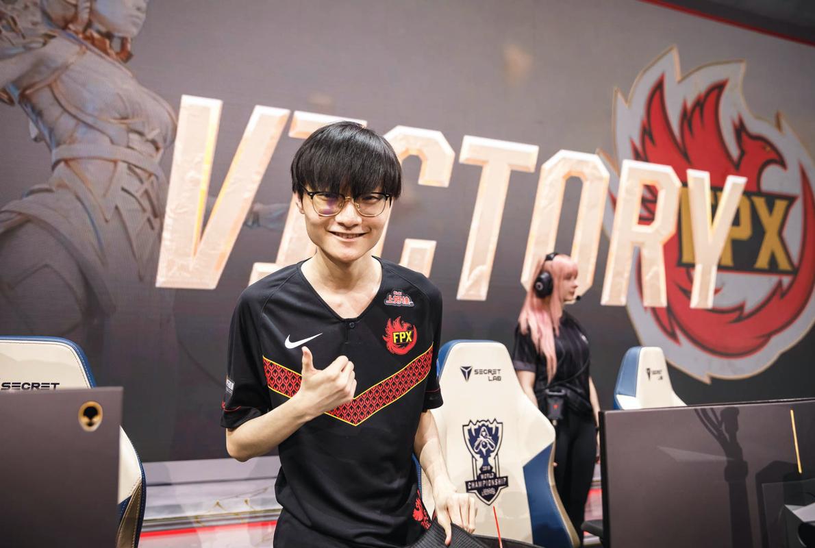 FPX官宣小天离队!曾获S赛FMVP,S11却未能小