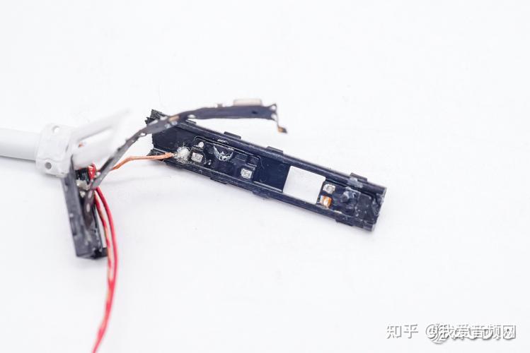 苹果有线耳机拆解图