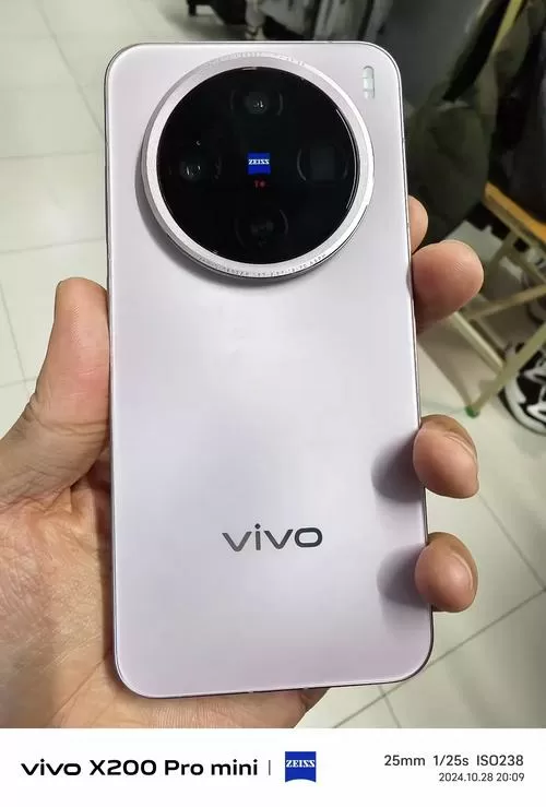 vivo手机对准人后自己拍照