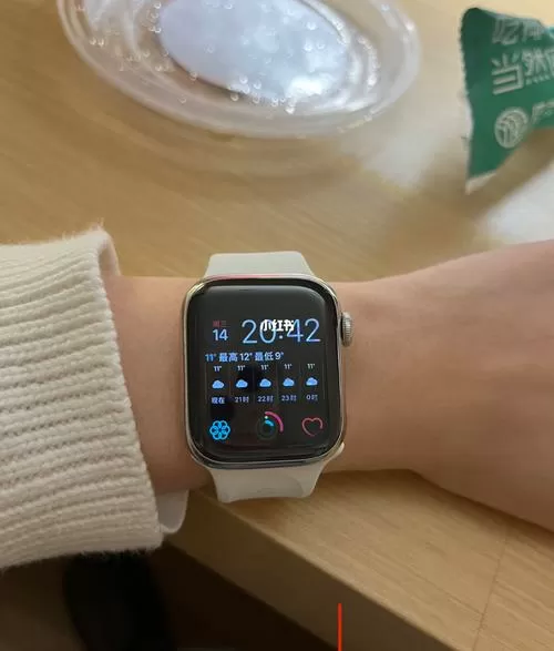 苹果手表一直载入天气
