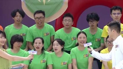 男生女生向前冲绿色战队球球保护