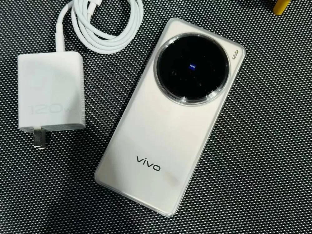 vivo手机屏幕变灰色了怎么办
