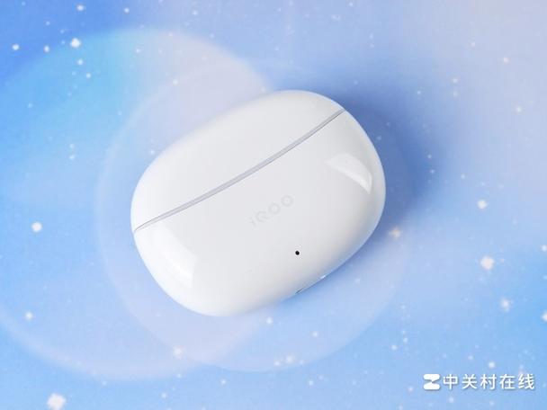 iqoo插耳机声音会自动变小