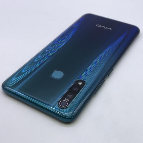vivoz5x是5g手机吗