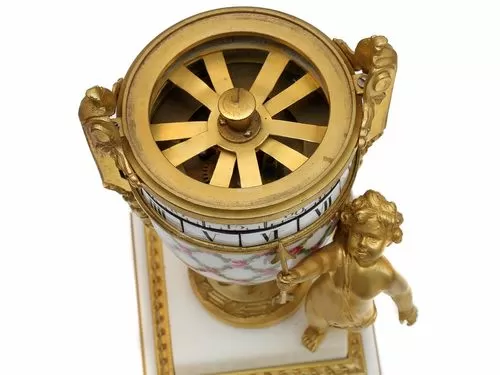 颠倒众生模拟器19条纹花瓶